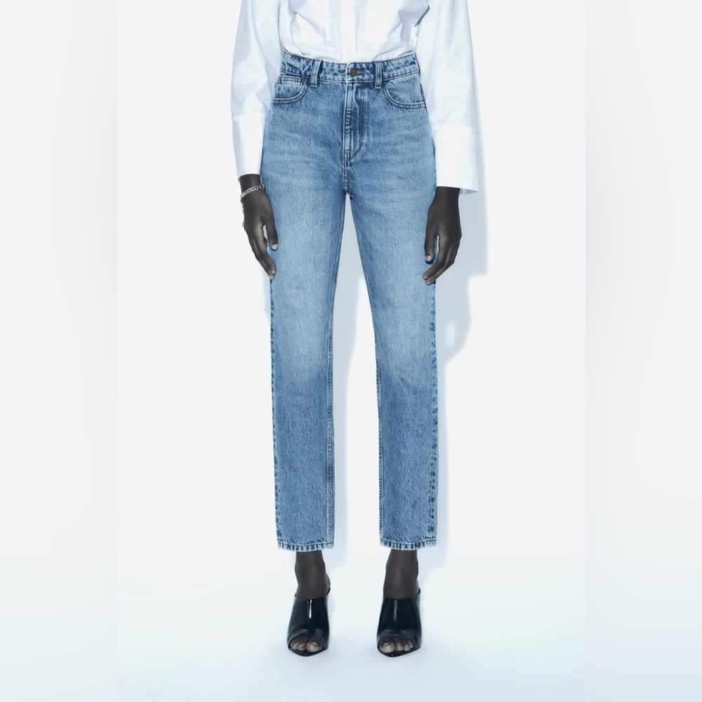 Zara High Waisted Jeans